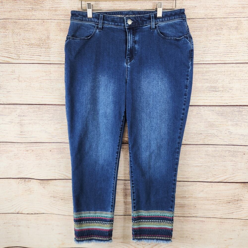 CHICO’S Denim Capri Jeans 6 Perfect Stretch Girlfriend Slim Ankle 1.5 Embroidery